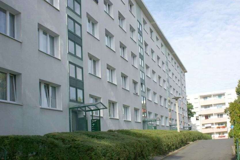 Wohnung zum Mieten in Plauen 268,03 € 49 m²