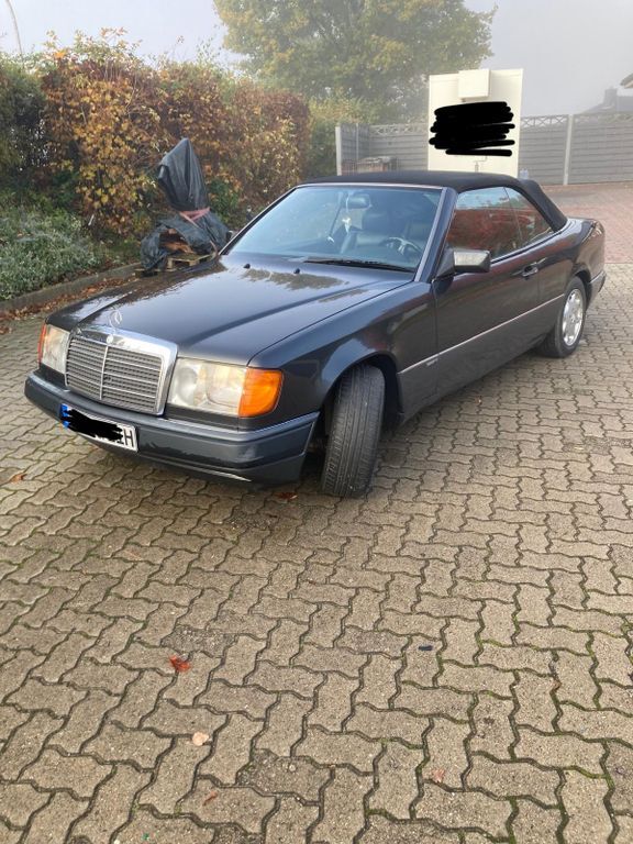 Mercedes-Benz 300 197.859 km 14.900 € Ahrensbök 23623