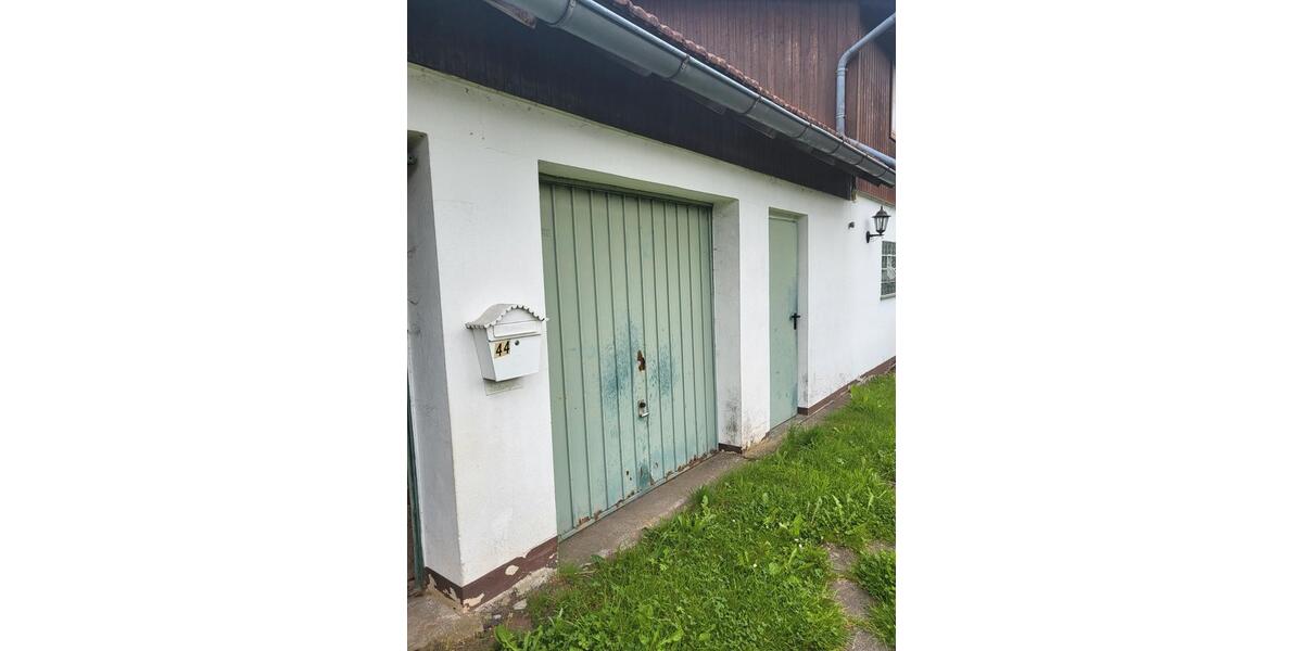 Doppelhaushälfte Gersfeld (Rhön) - 9 Zimmer, 390 m&sup2;, 179.000&euro; | Angebot:26954708