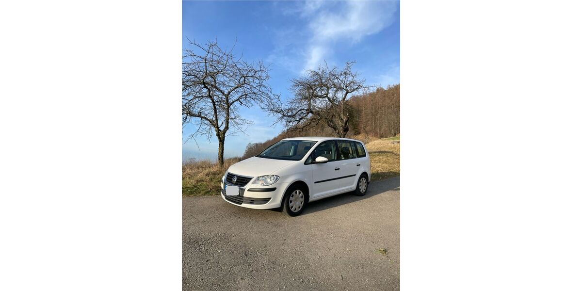 VW Touran 135.000 km 5.800 &euro; Metzingen 72555