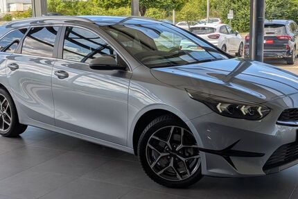 Kia ceed / Ceed 15.271 km 23.450 &euro; Naila 95119