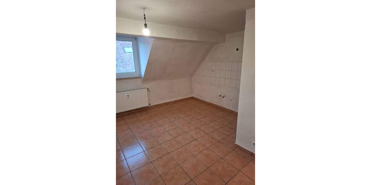 DG Wohnung sucht nette Miter 1 zimmer