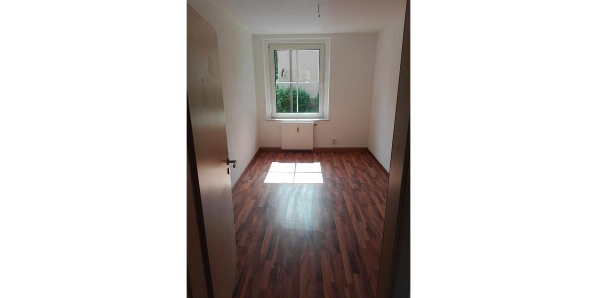 Etagenwohnung Thermalbad Wiesenbad - 3 Zimmer, 64 m&sup2;, 370&euro; | Angebot:26382757