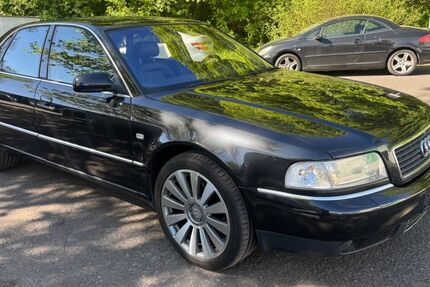 Audi A8 197.500 km 12.500 &euro; Schweinfurt 97422
