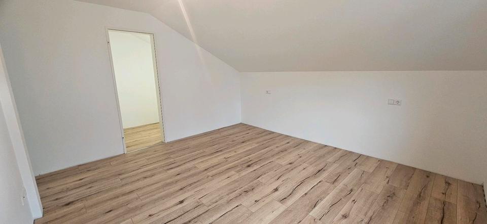 Doppelhaushälfte in Murr neu renoviert zimmer