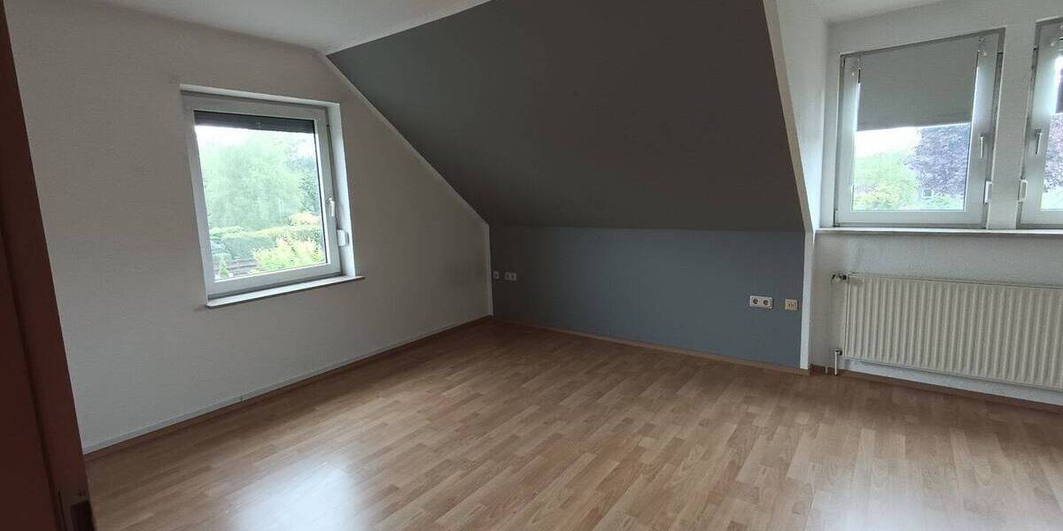 Doppelhaushälfte Zetel - 3 Zimmer, 97 m&sup2;, 750&euro; | Angebot:26833560