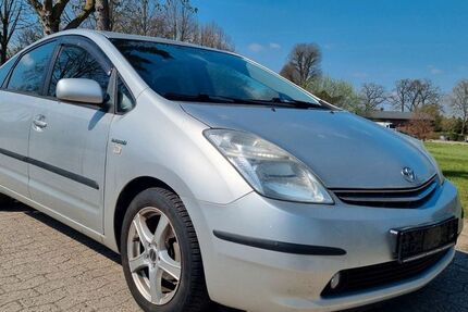 Toyota Prius 143.100 km 3.999 &euro; Buxtehude 21614