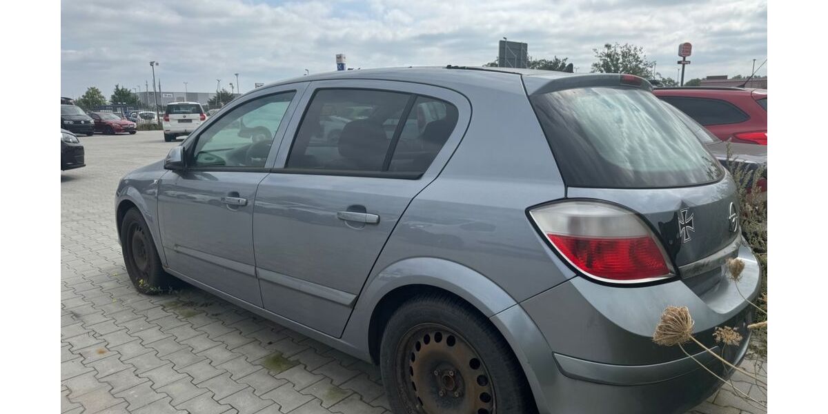 Opel Astra 225.000 km 899 &euro; Oberkrämer 16727