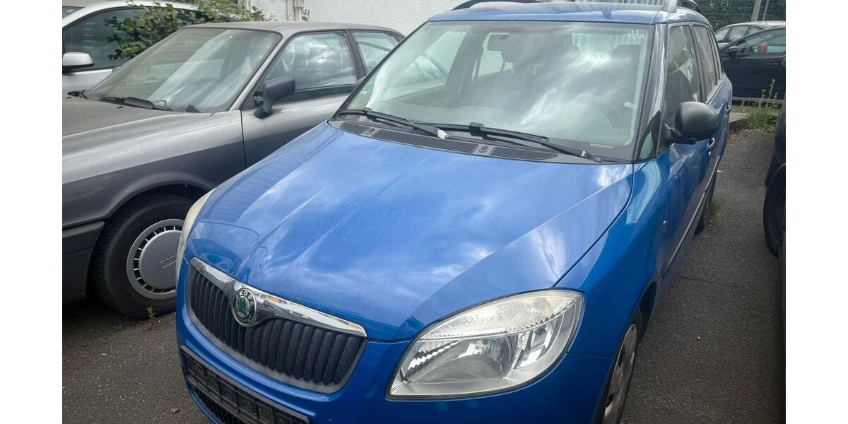 Skoda Fabia 207.000 km 1.200 &euro; Diez 65582