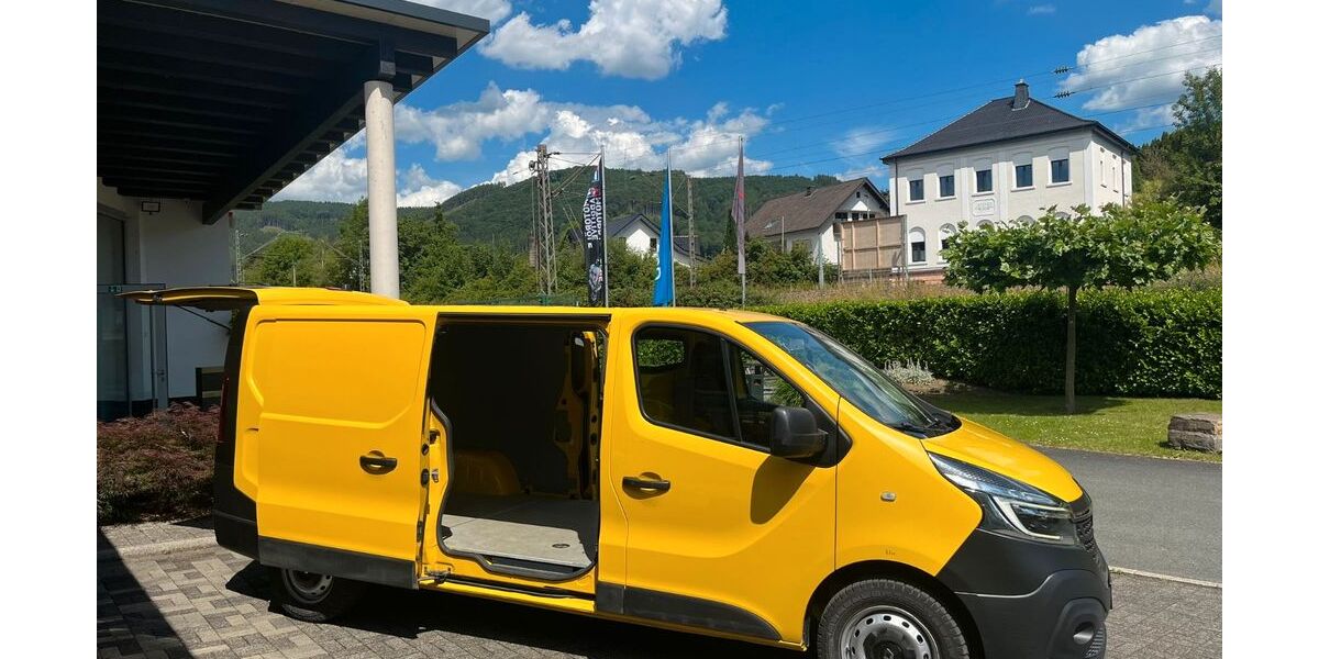 Renault Trafic 51.000 km 11.900 &euro; Finnentrop 57413