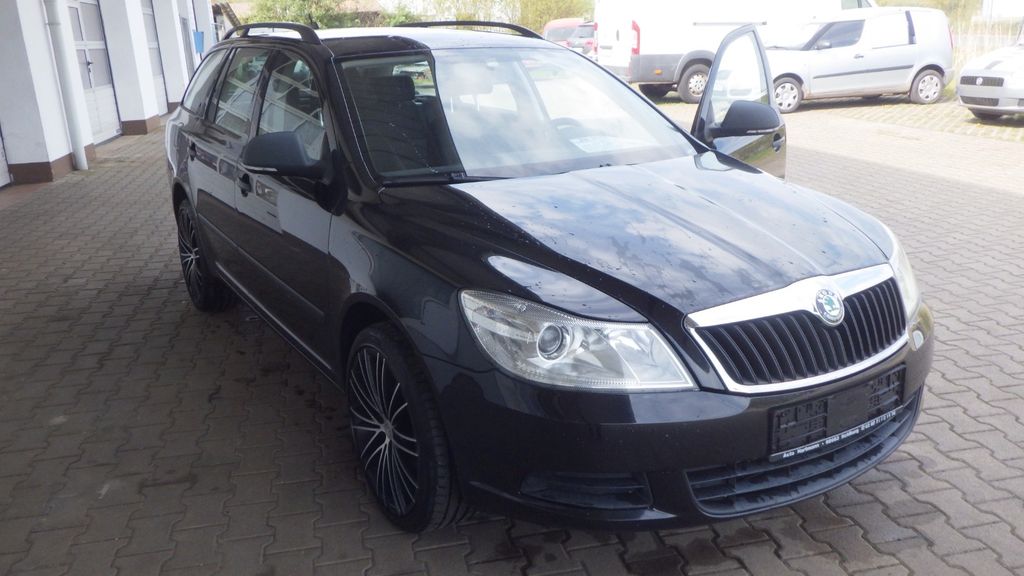 Skoda Octavia 159.360 km 5.900 &euro; Heldburg 98663