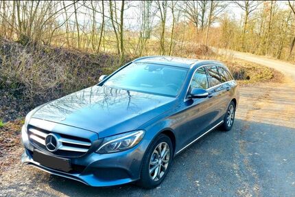 Mercedes-Benz C 250 285.000 km 11.000 &euro; Petersberg 36100