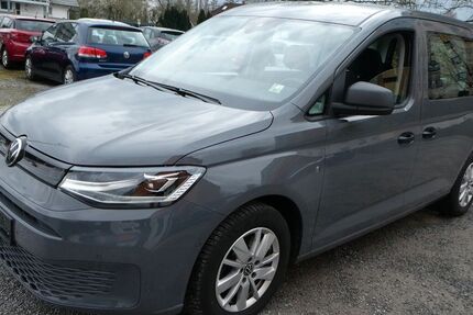 VW Caddy 163.000 km 17.850 &euro; Paderborn 33100
