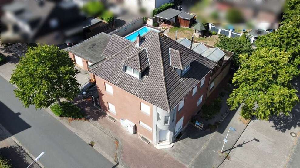 Haus zum Kaufen in Rheine 449.000 € 243.95 m²