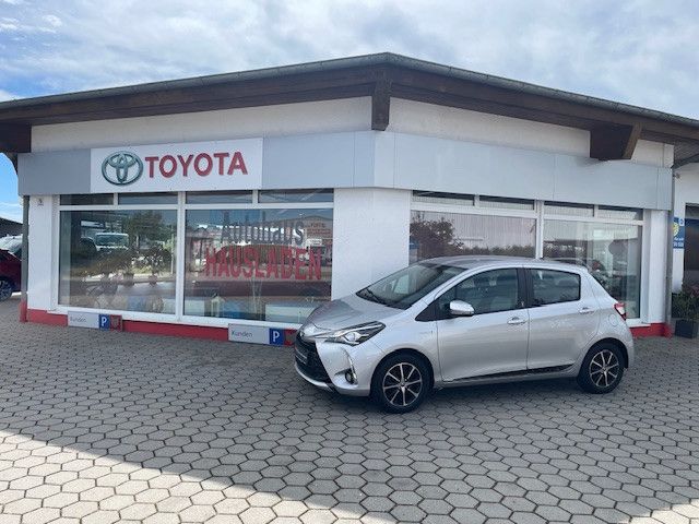 Toyota Yaris 37.400 km 14.990 € Cham 93413