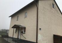 Einfamilienhaus - für Selbermacher (sanierungsbedürftig,entkernt)
