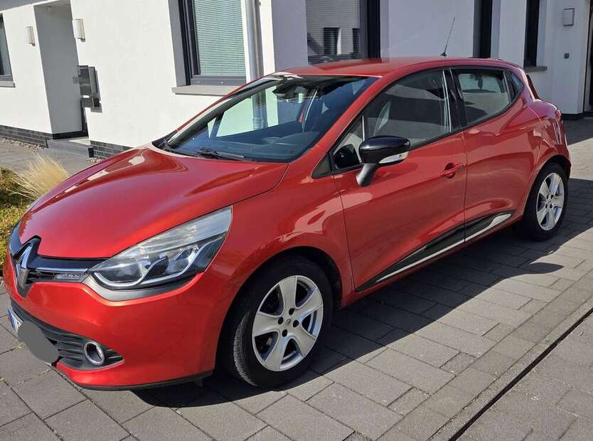 Renault Clio 112.000 km 6.400 € Bedburg-Hau 47551