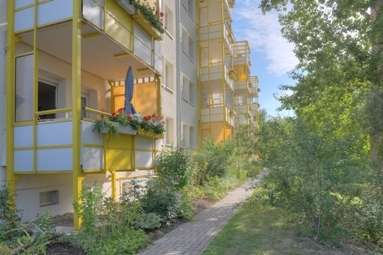 Wohnung Halle Trotha - 3 Zimmer, 59 m&sup2;, 435&euro; | Angebot:25718584