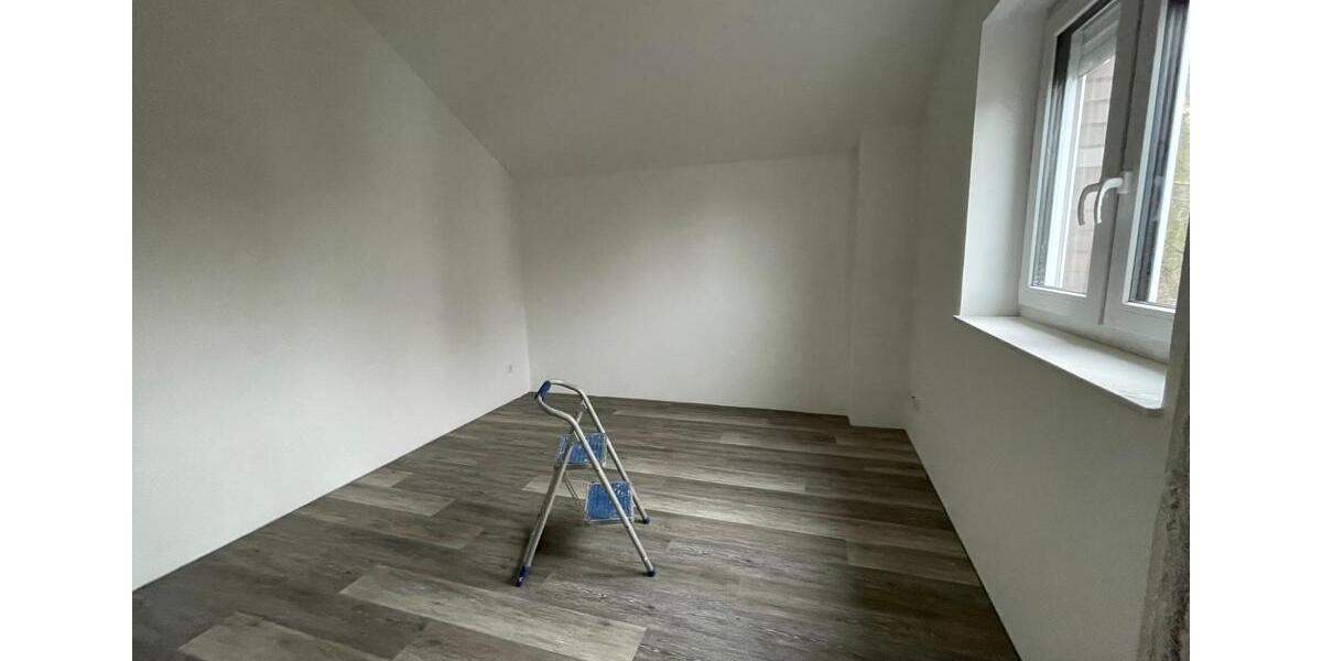 Doppelhaushälfte Stuhr - 6 Zimmer, 150 m&sup2;, 1.550&euro; | Angebot:25719708