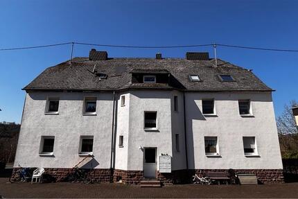 Haus Hermeskeil - 15 Zimmer, 320 m&sup2;, 440.000&euro; | Angebot:25755126