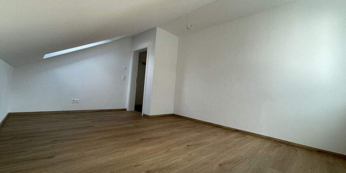 Etagenwohnung Regensburg / Schwabelweis Schwabelweis - 2 Zimmer, 59 m&sup2;, 980&euro; | Angebot:24967179