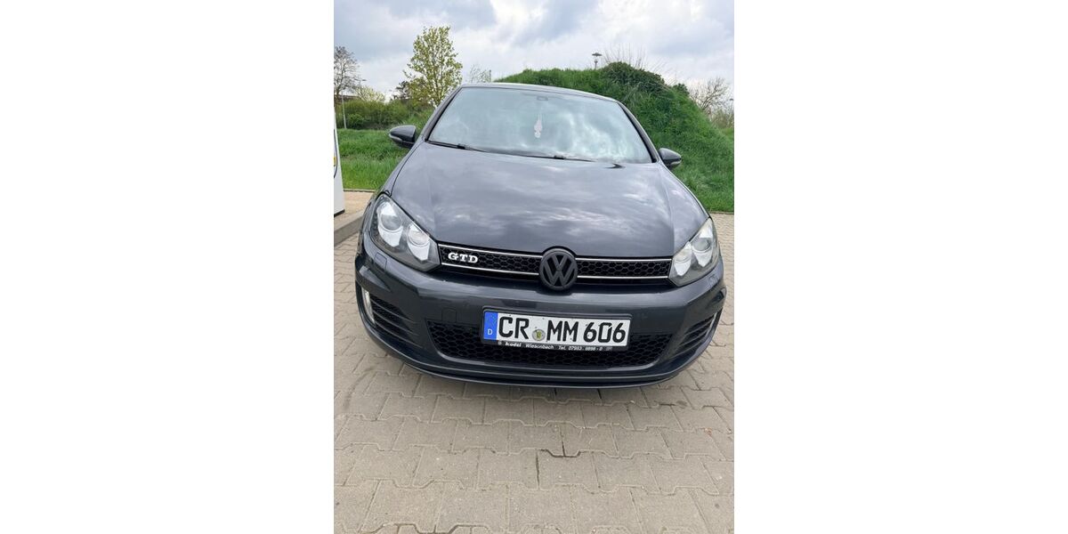 VW Golf 212.000 km 8.200 &euro; Schrozberg 74575