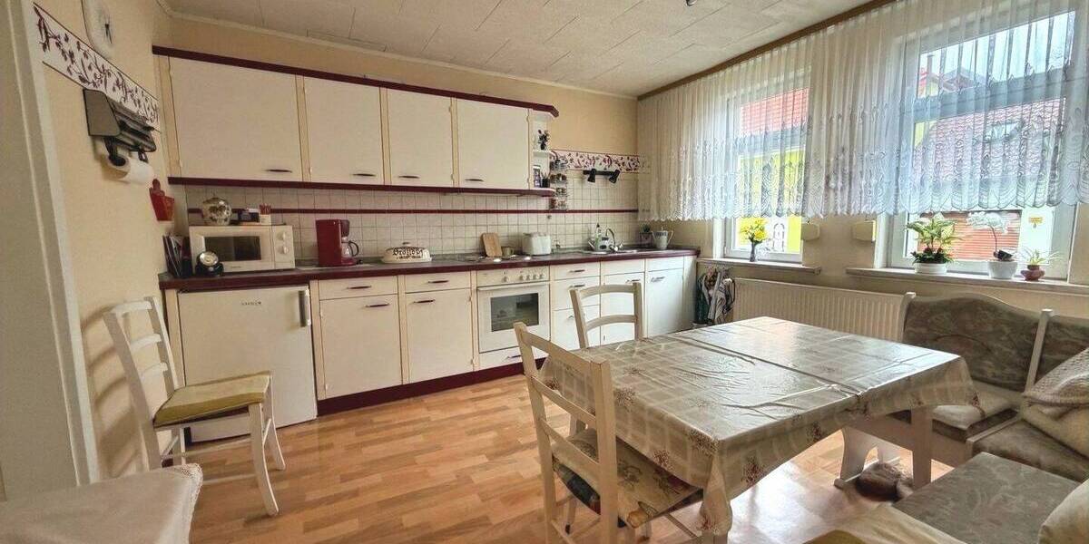 Einfamilienhaus Bad Langensalza - 8 Zimmer, 142 m&sup2;, 205.000&euro; | Angebot:26730752