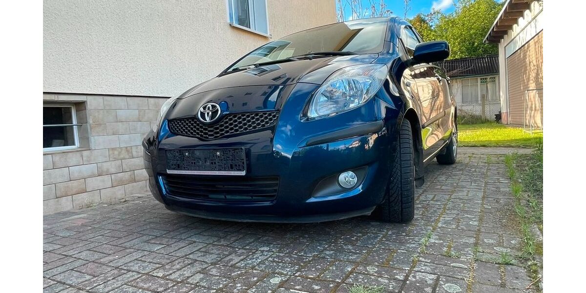 Toyota Yaris 78.618 km 5.800 &euro; Hirschfelde 02788