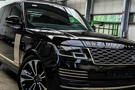 Land Rover Range Rover 11.351 km 73.989 &euro; Potsdam 14480