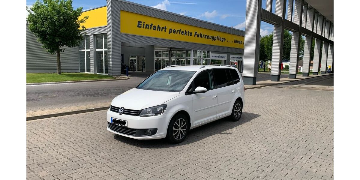 VW Touran 300.000 km 4.500 &euro; Nürnberg 90441