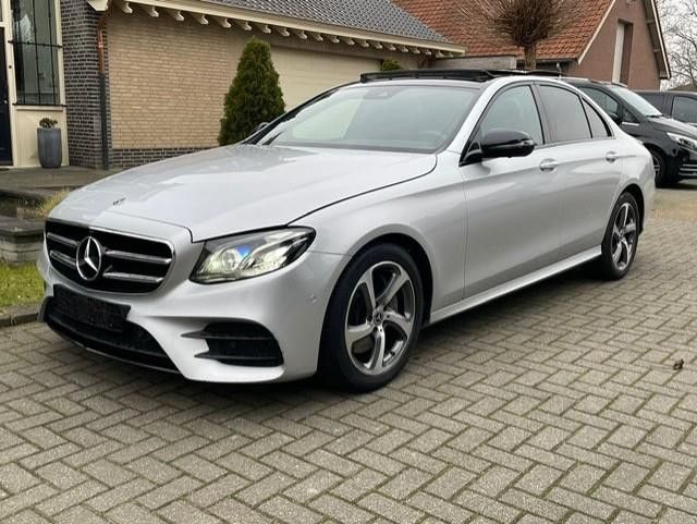 Mercedes-Benz E 200 206.018 km 20.600 &euro; Bergen op Zoom 4625A