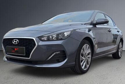 Hyundai i30 106.280 km 12.200 &euro; Ginsheim-Gustavsburg 65462