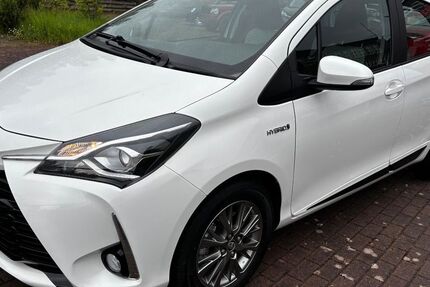 Toyota Yaris 28.310 km 13.990 &euro; Suhl 98529