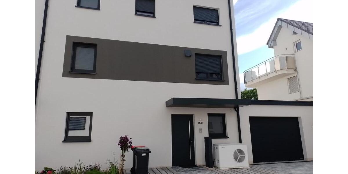 Reihenhaus Karlsruhe Innenstadt-Ost - 6 Zimmer, 142 m&sup2;, 970.000&euro; | Angebot:24377174