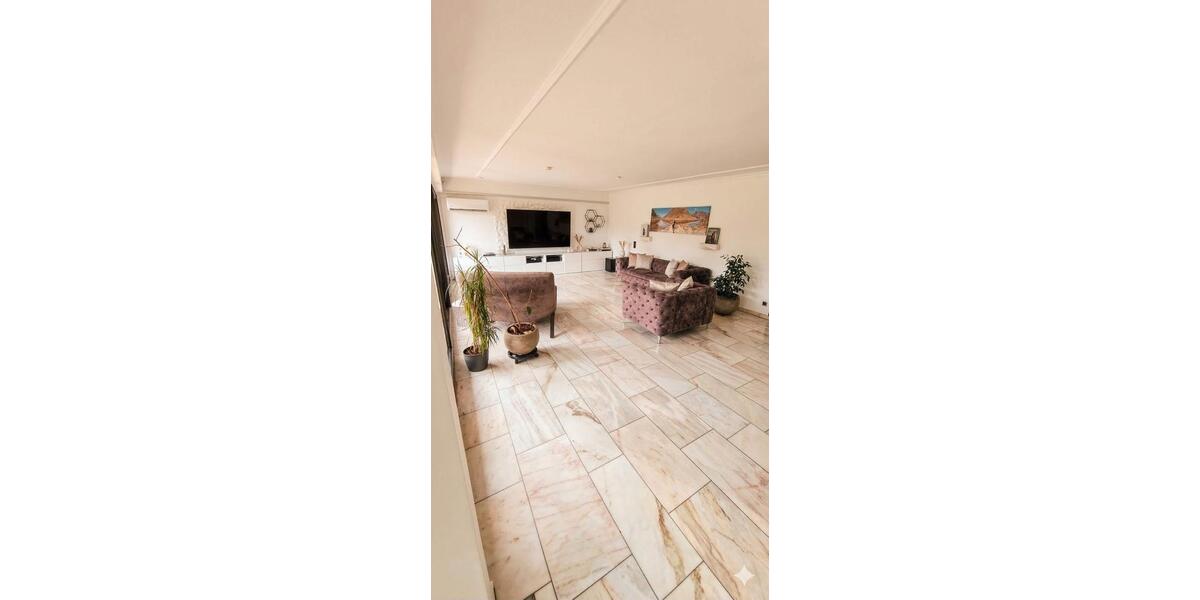 Einfamilienhaus Wesel - 8 Zimmer, 200 m&sup2;, 2.750&euro; | Angebot:26595947