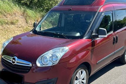 Opel Combo 133.000 km 8.500 € Berlin 12526