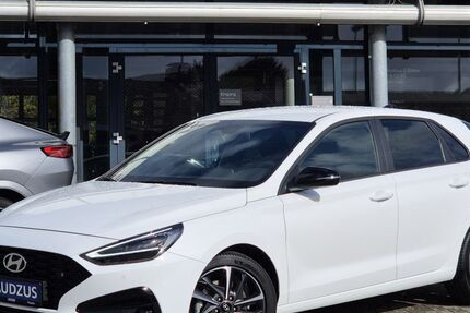 Hyundai i30 3.770 km 22.950 € Husum 25813