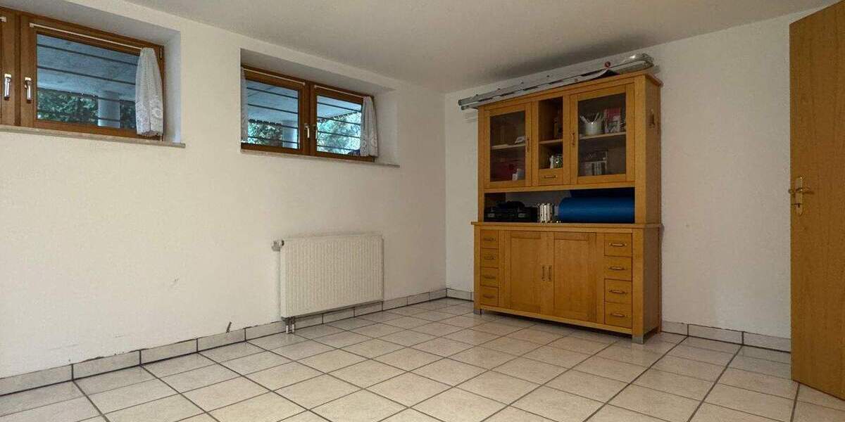 Bungalow Bad Nenndorf - 2 Zimmer, 96 m&sup2;, 415.000&euro; | Angebot:25043326
