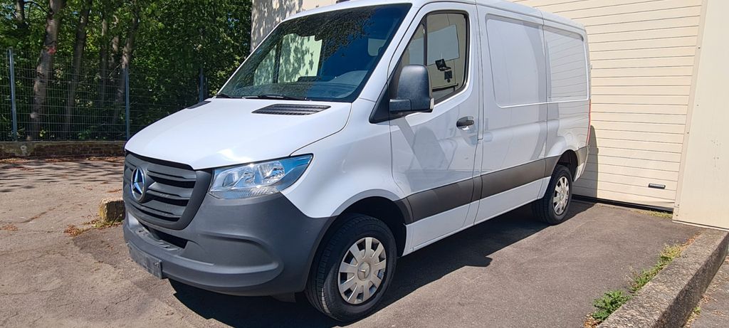 Mercedes-Benz Sprinter 180.000 km 16.900 &euro; Mönchengladbach 41238