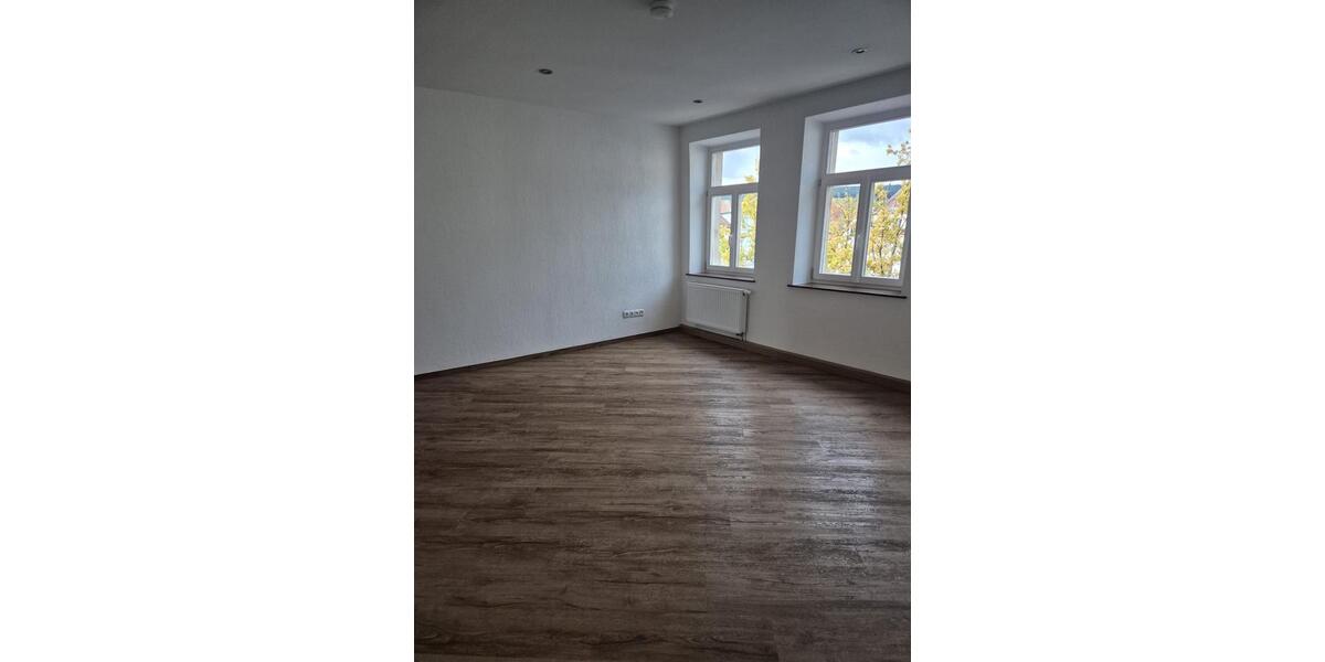 Etagenwohnung Kronach - 3 Zimmer, 90 m&sup2;, 850&euro; | Angebot:26232088