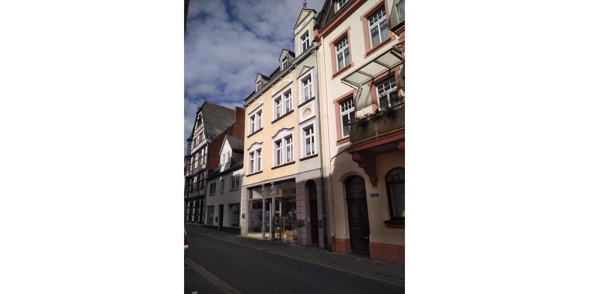 WOHN- UND GESCHÄFTSHAUS IN WEILBURG 10 zimmer