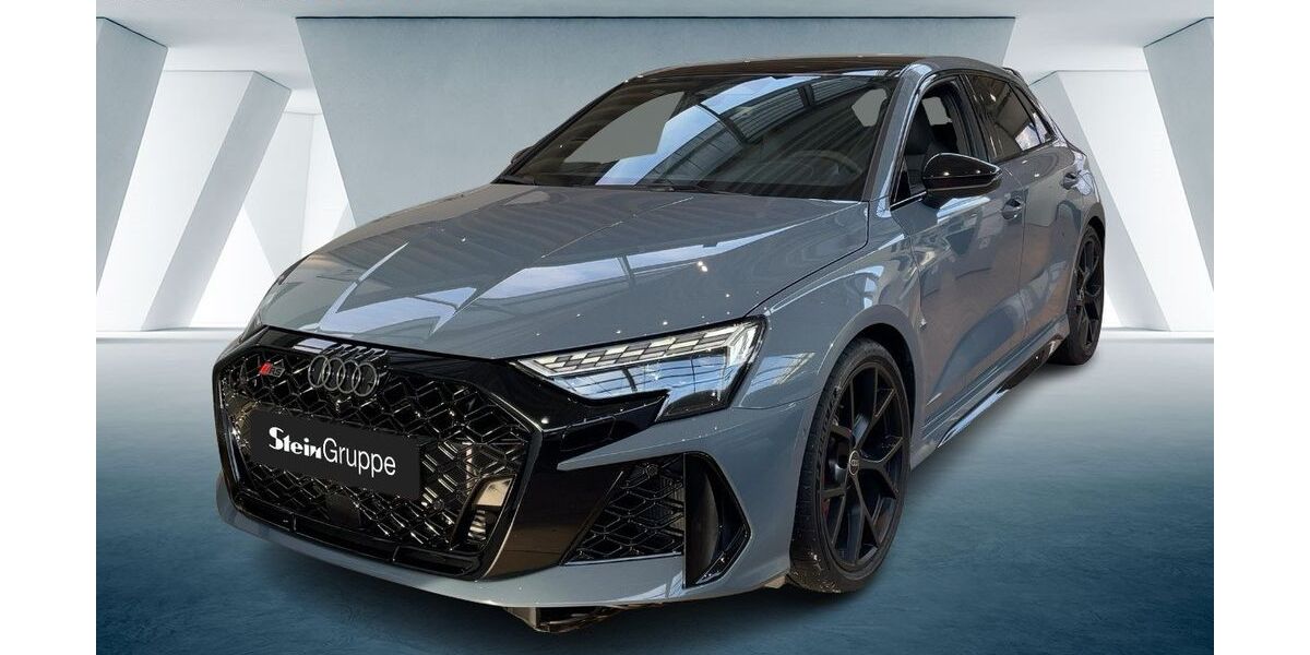 Audi RS3 2.500 km 71.500 &euro; Gummersbach 51645