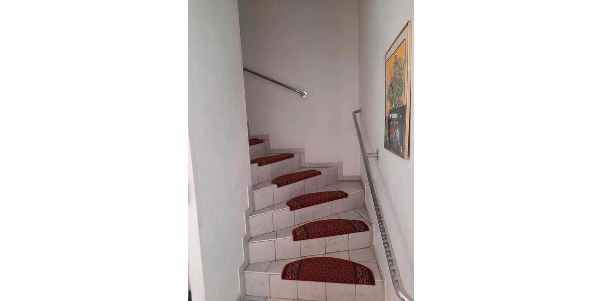 Doppelhaushälfte Waldbröl - 7 Zimmer, 150 m&sup2;, 310.000&euro; | Angebot:26847654