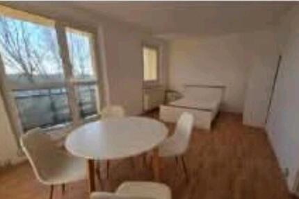 frisch renovierte möblierte 1-Zimmerwohnung 1 zimmer