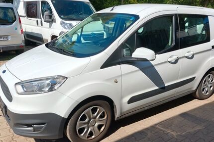 Ford Transit 143.000 km 4.900 &euro; München 81245