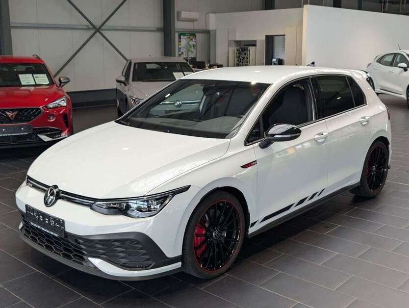 VW Golf 63.000 km 31.900 € Weinheim 69469