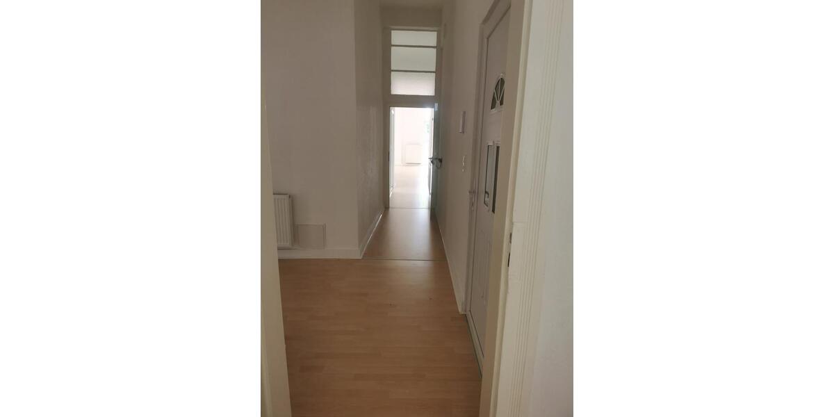Etagenwohnung Iserlohn - 5 Zimmer, 160 m&sup2;, 990&euro; | Angebot:24687518