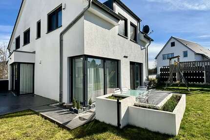 Haus Weinsberg - 7 Zimmer, 198 m&sup2;, 869.000&euro; | Angebot:24193517