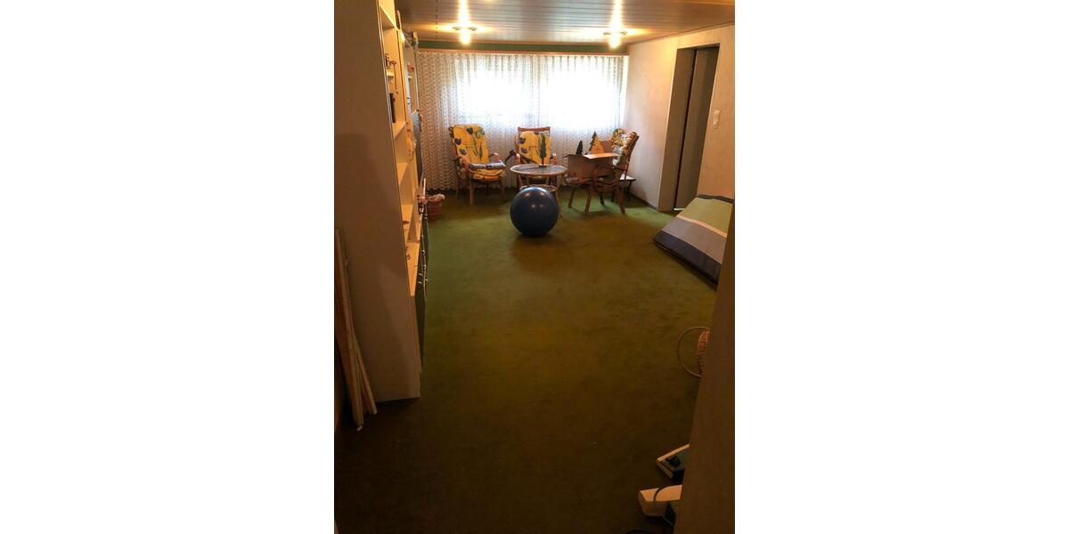 Einfamilienhaus Brilon - 6 Zimmer, 162 m&sup2;, 1.200&euro; | Angebot:25422432