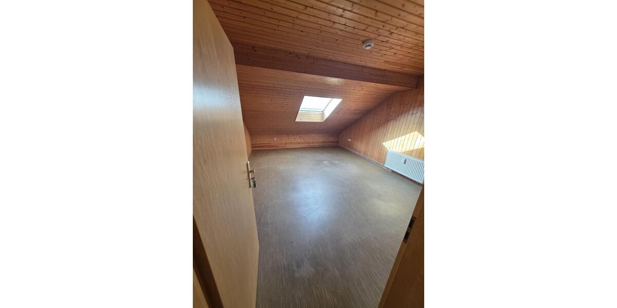 Erdgeschoßwohnung Nettetal - 4 Zimmer, 80 m&sup2;, 1.250&euro; | Angebot:26335374